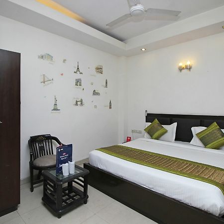 Oyo 9030 Hotel Delhi Airport Plaza New Delhi Bagian luar foto