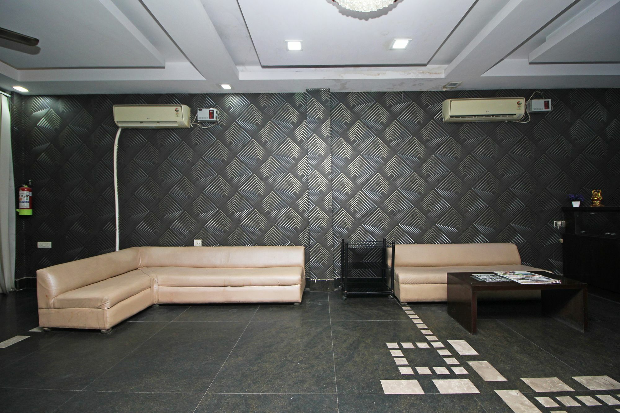 Oyo 9030 Hotel Delhi Airport Plaza New Delhi Bagian luar foto