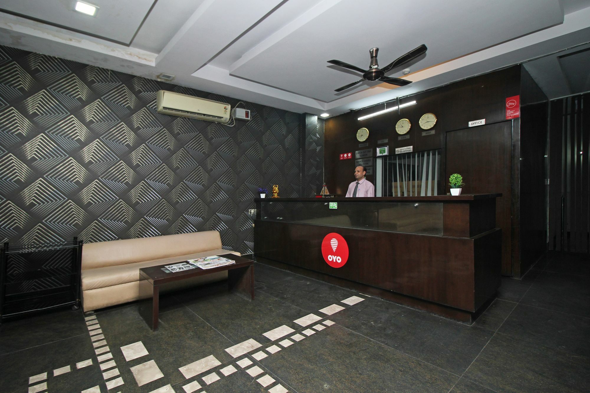 Oyo 9030 Hotel Delhi Airport Plaza New Delhi Bagian luar foto